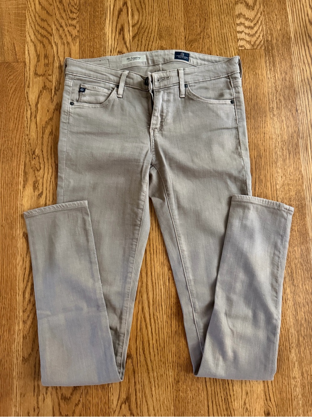 AG the Legging jeans